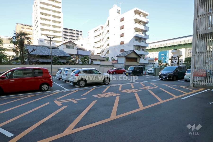 敷地内駐車場（屋外平面式）