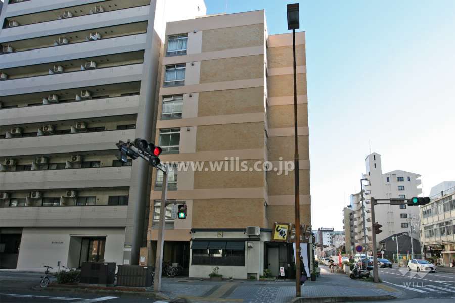 ライオンズマンション高岳の外観