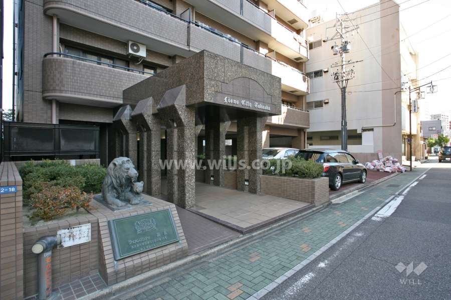 エントランスアプローチ
