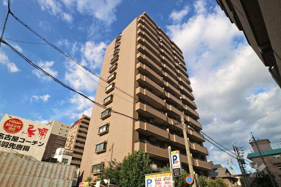 ヴェルビュ代官町の外観（南西側から）