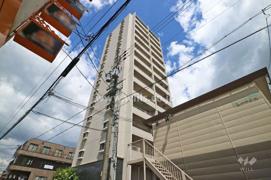 ベリスタ代官町の外観（南西側から）