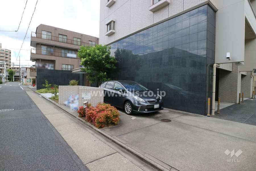 敷地内駐車場（屋外平面式）