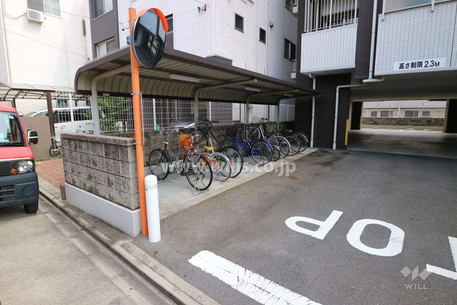 駐輪場