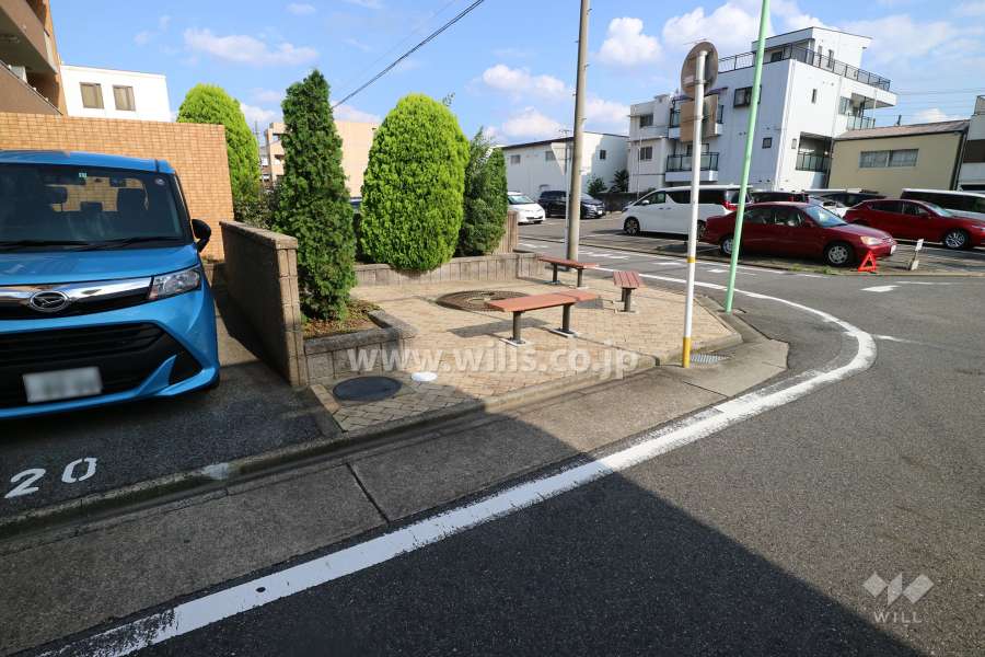 敷地に隣接したオープンスペース