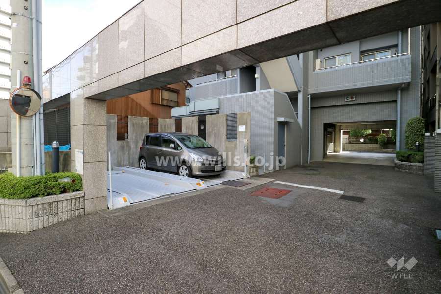 敷地内駐車場（屋外機械式）