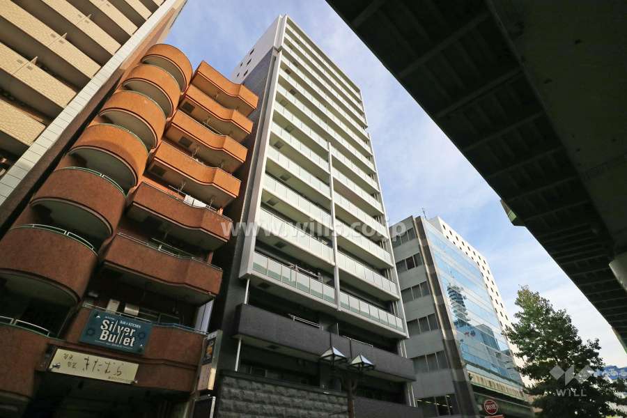 プレサンスロジェ高岳駅前の外観（北西側から）