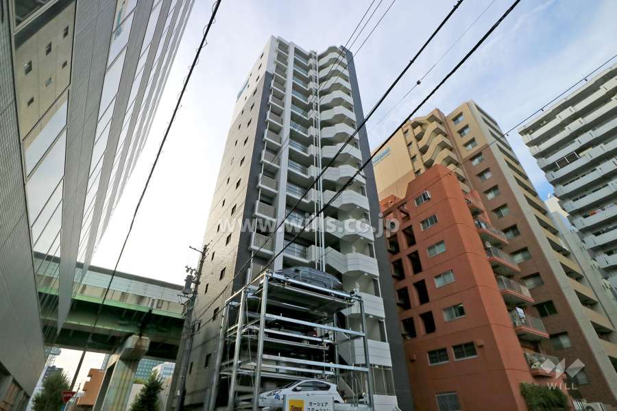 プレサンスロジェ高岳駅前の外観（南東側から）