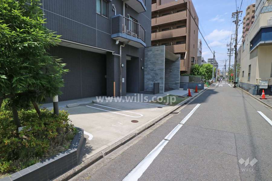 敷地内駐車場（屋外平面式）