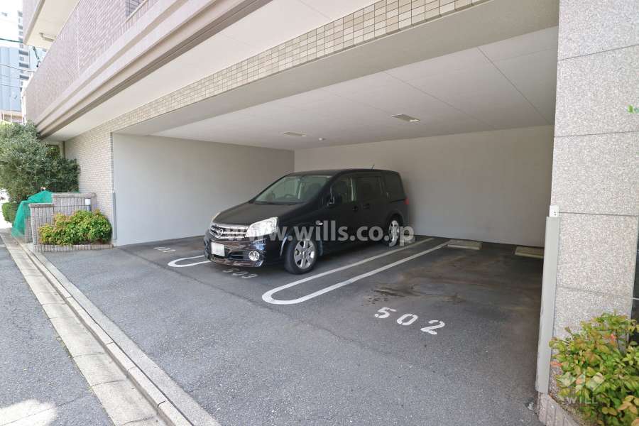 敷地内駐車場（屋内平面式）