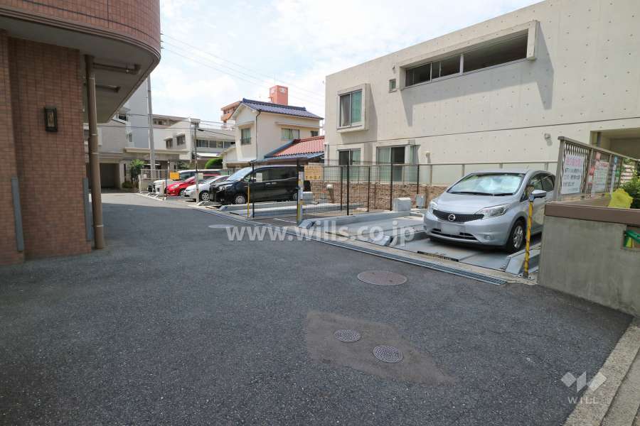 敷地内駐車場（屋外機械式）