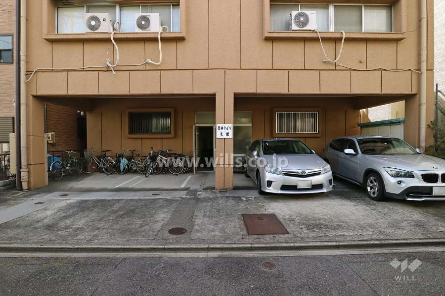 エントランスアプローチ