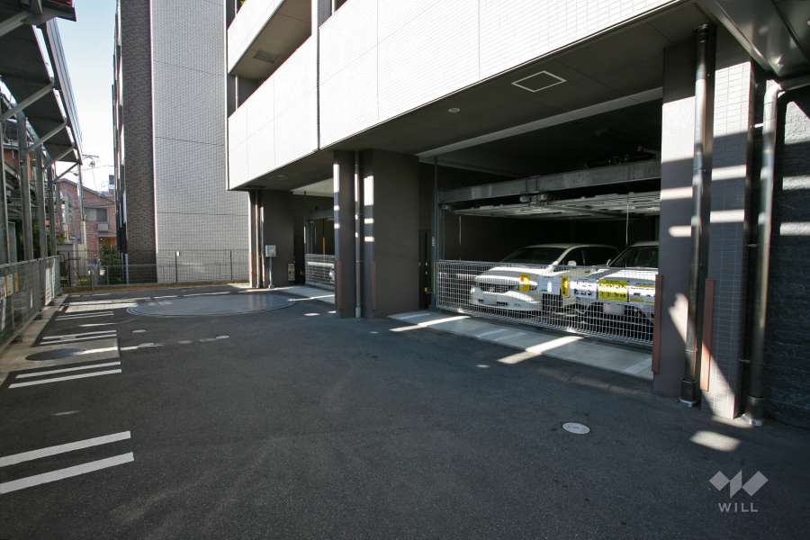 敷地内駐車場（屋内機械式）