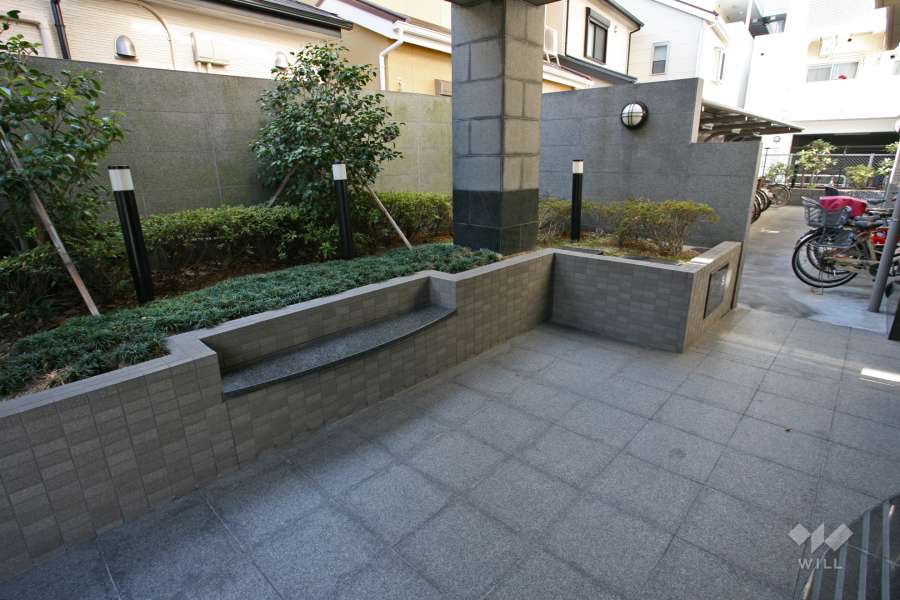 エントランス前の植栽