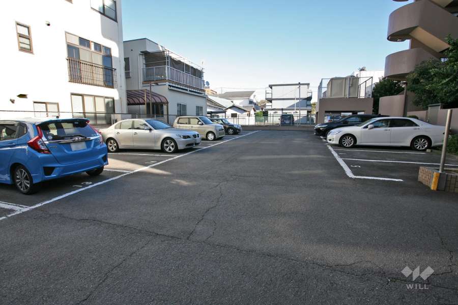 敷地内駐車場(屋外平面式)