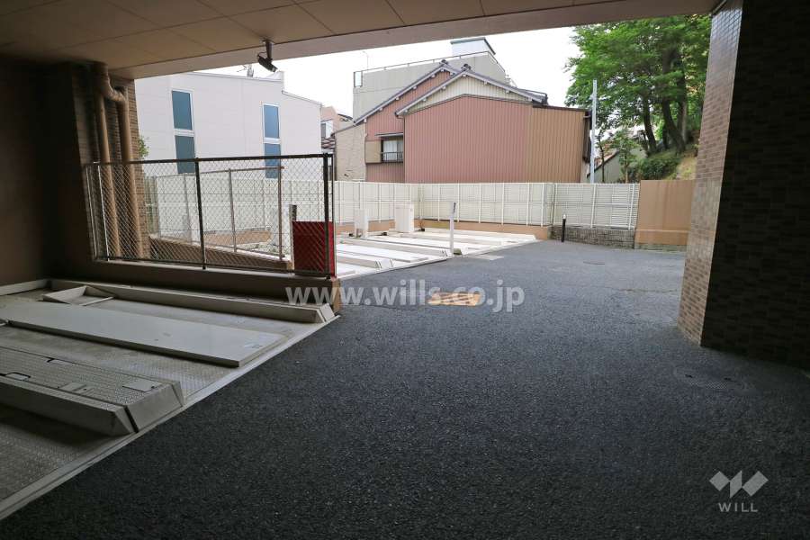 敷地内駐車場（屋外機械式）