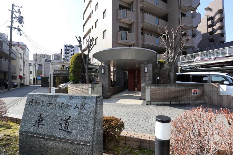 銘板