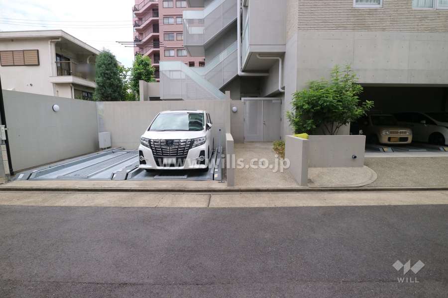 敷地内駐車場（屋外機械式）