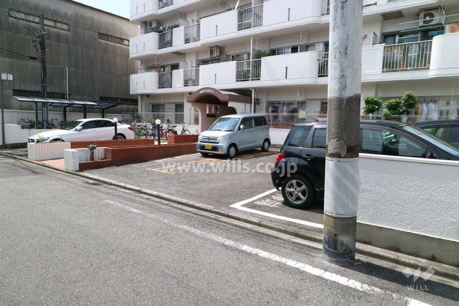駐車場出入口