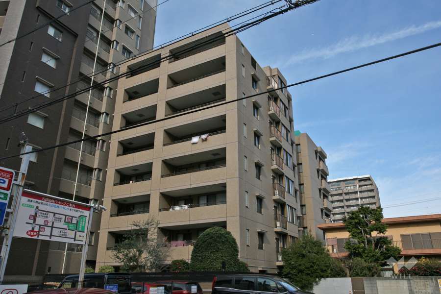 パークホームズ橦木町の外観（南東側から）