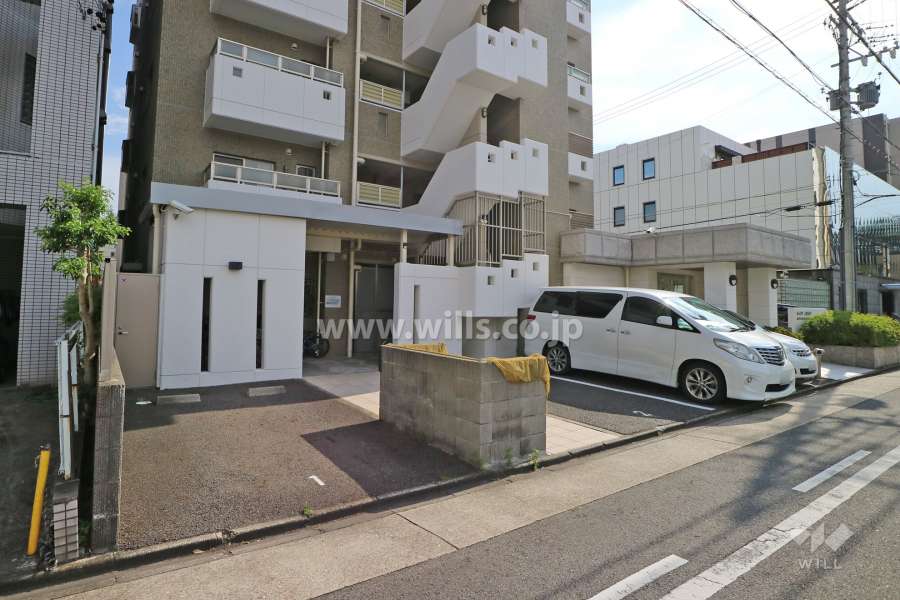 敷地内駐車場（屋外平面式）