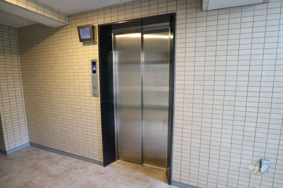 エレベーター