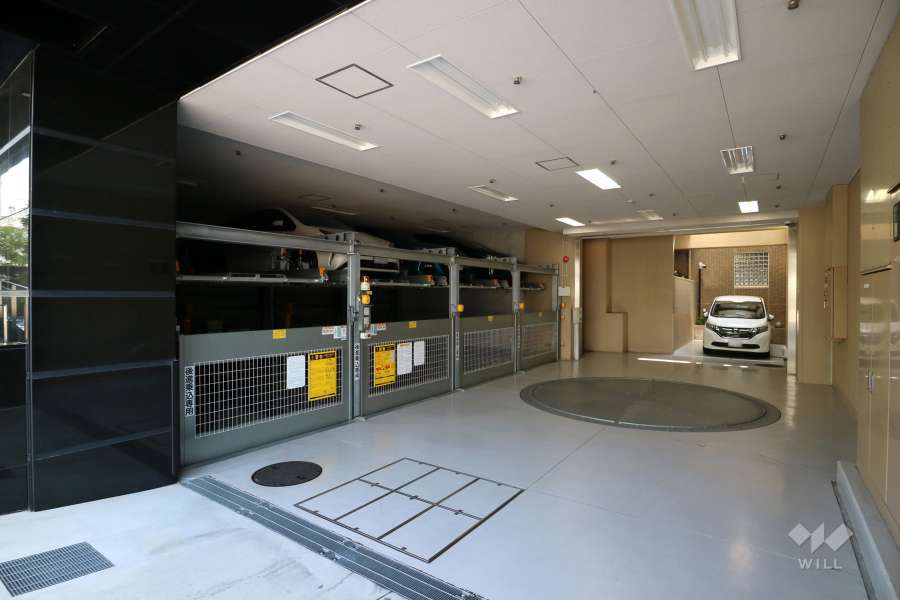 敷地内駐車場（屋内機械式・屋内平面式）