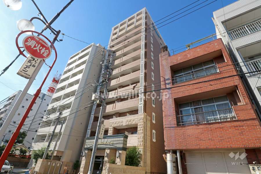 プレサンス新栄デコールの外観（南東側から）