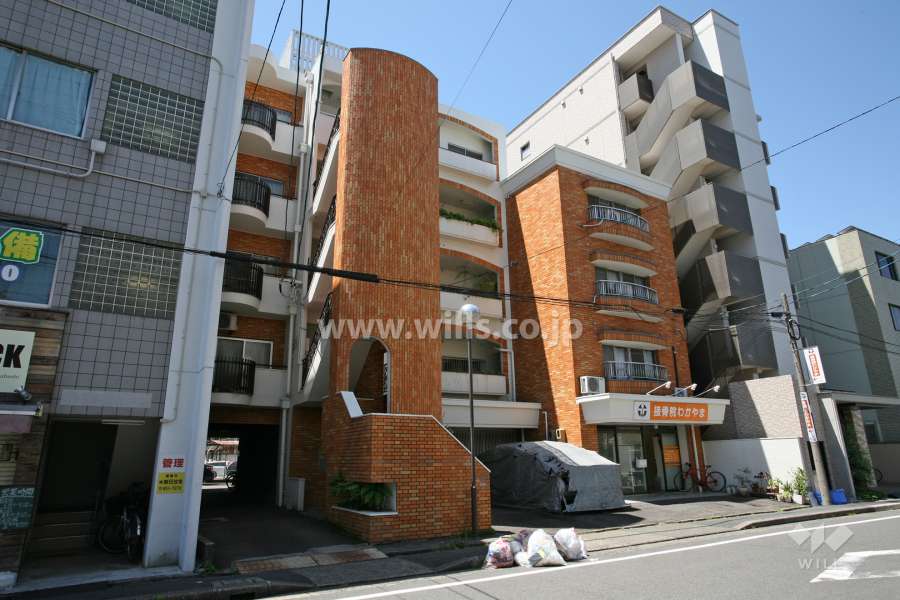 ユニーブル緑町の外観(北東側から)