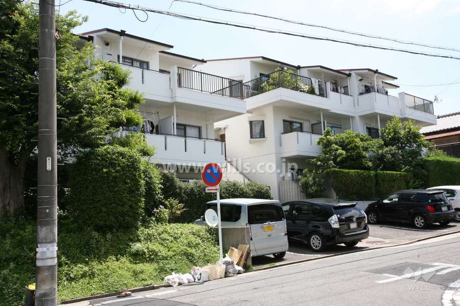 メゾン楽園A、Bの外観