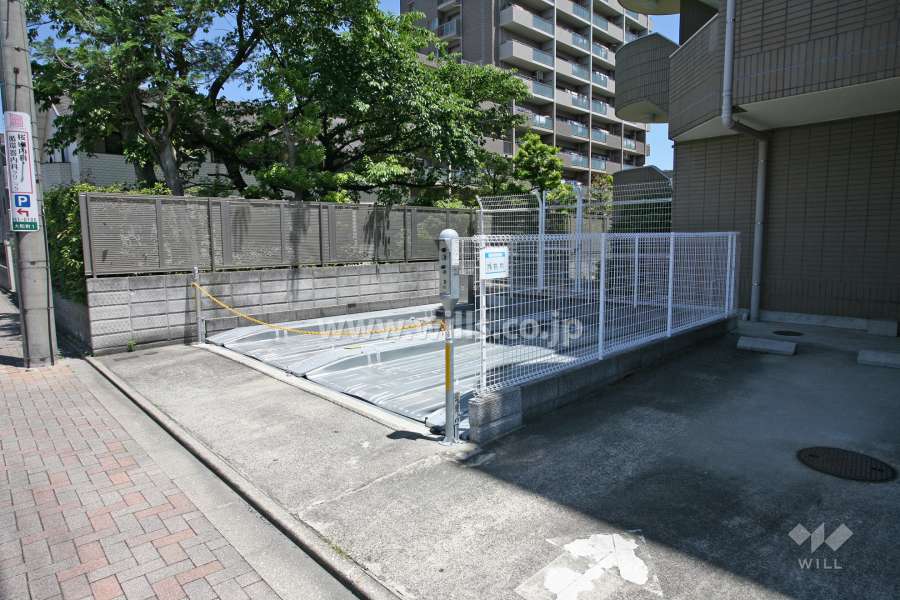 敷地内駐車場(屋外機械式)