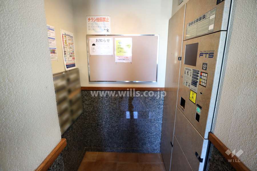 宅配ボックスと共用ポスト