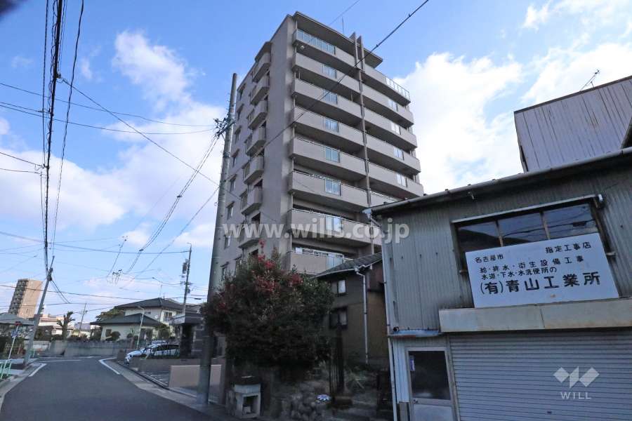 サンマンションアトレ御器所3の外観（西側から）