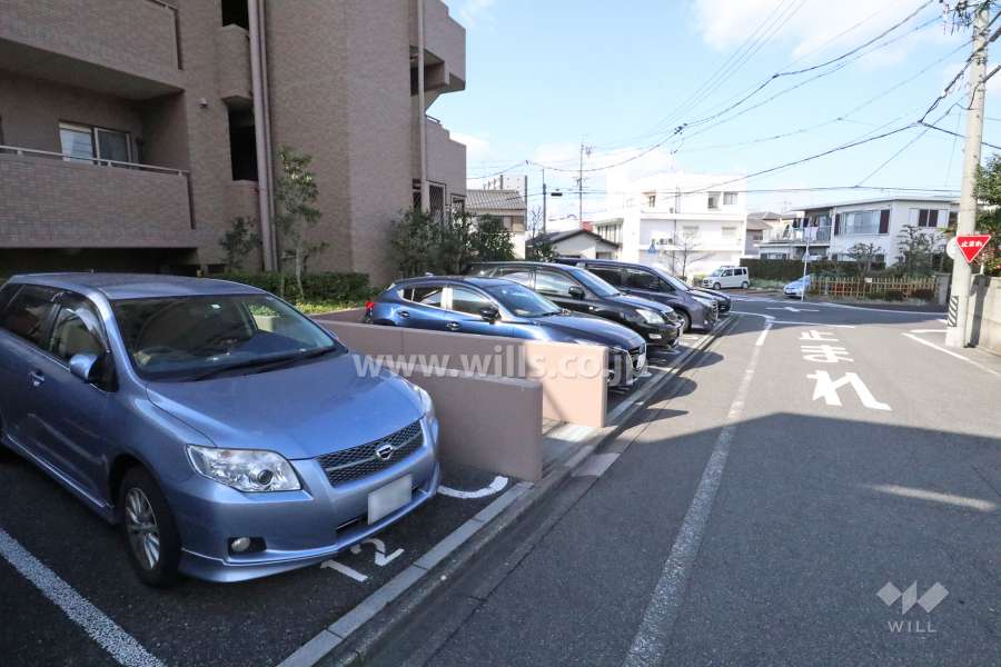 敷地内駐車場（屋外平面式）