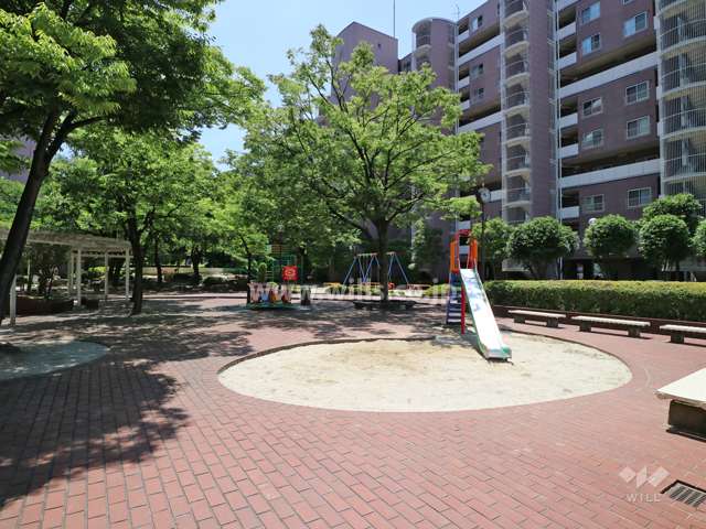 敷地内の公園