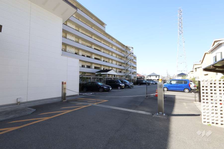 駐車場の出入口