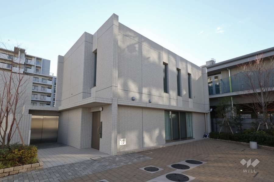 集会室棟(北東側から)