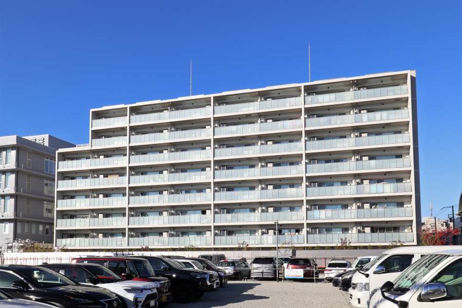 ザ・パークハウス塚口の外観(南側から)