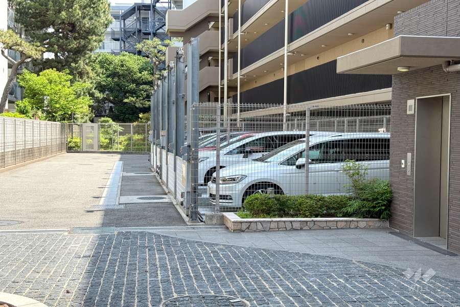 敷地内駐車場（屋外機械式）