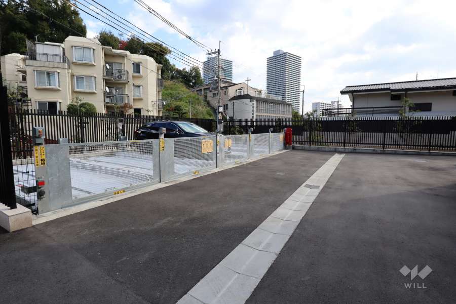 敷地内駐車場（屋外機械式）