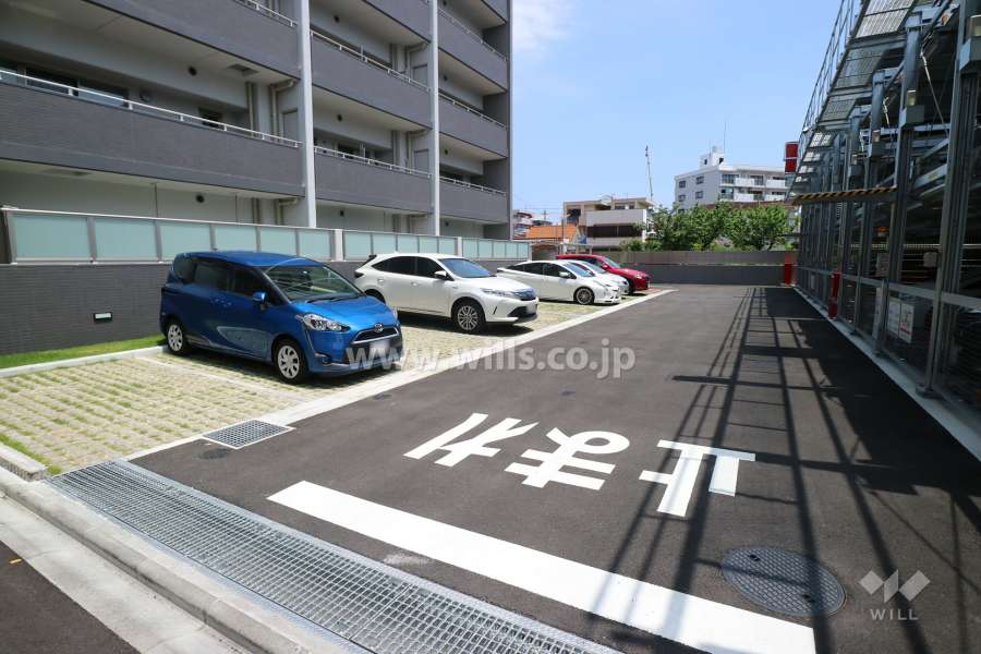 敷地内駐車場（屋外平面式）