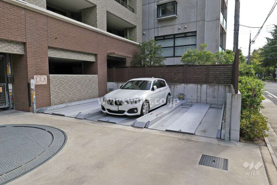 敷地内駐車場（屋外機械式）