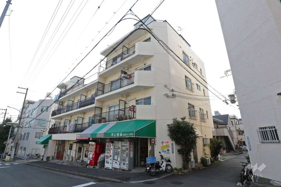 灘中央ビルの外観（北東側から）