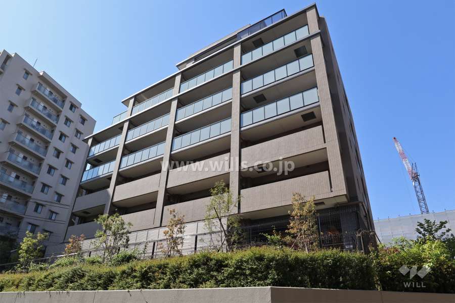 サンメゾン北千里古江台の外観（南東側から）