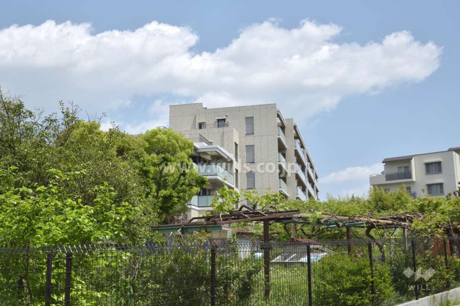プラウド千里山手町の遠景