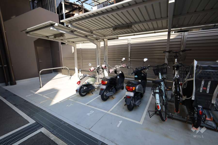 バイク置場