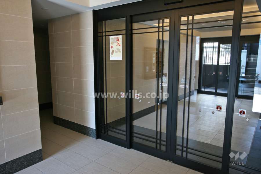 エントランスホール