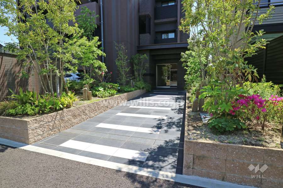 エントランスアプローチ