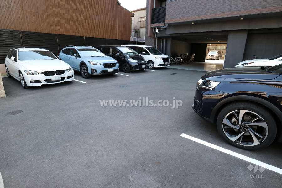 敷地内駐車場(屋外平面式)