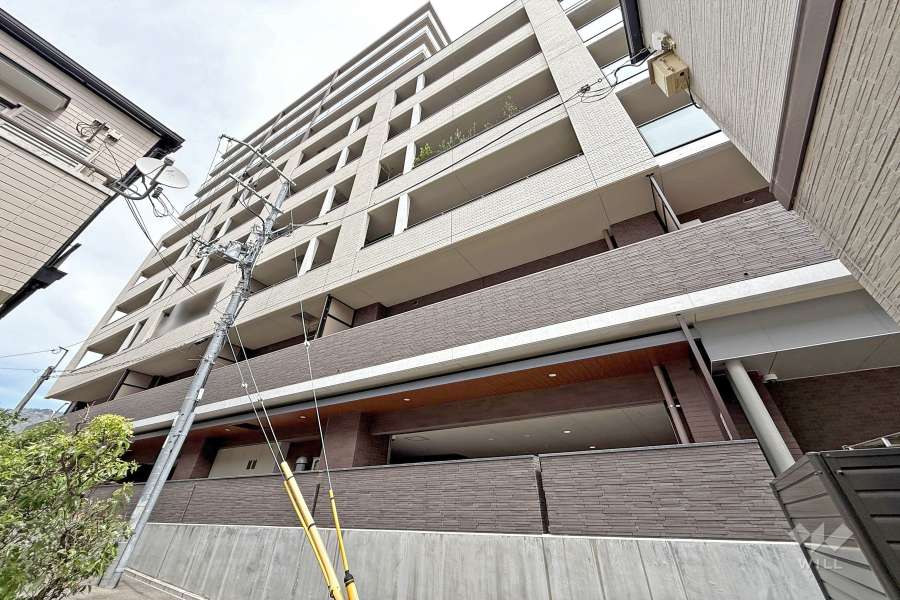 エヌヴィ六甲森後町の外観（南西側から）