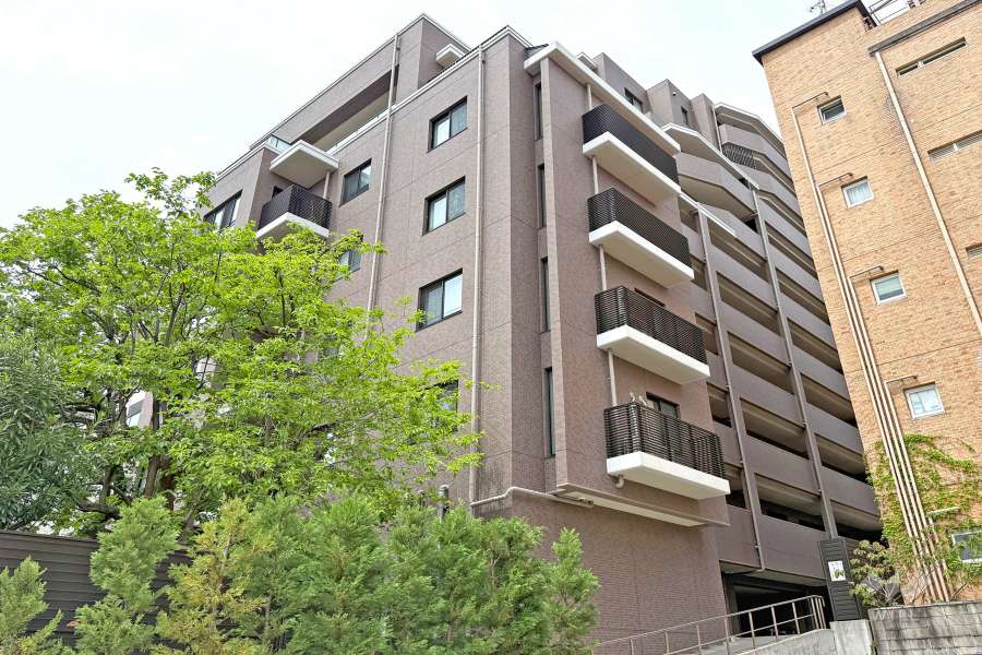 エヌヴィ六甲森後町の外観（南東側から）